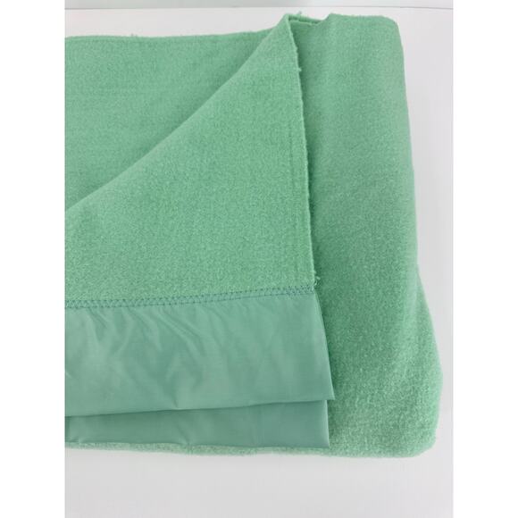 Vintage Faribo Mint Green Full Double Satin Trim 100% Wool Blanket 80" x 90" - Picture 2 of 5